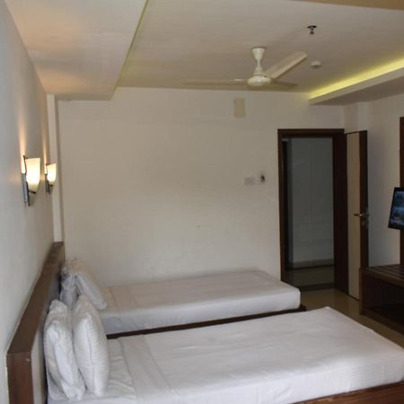 Hotel South Regency, Ernakulam Kochi Εξωτερικό φωτογραφία