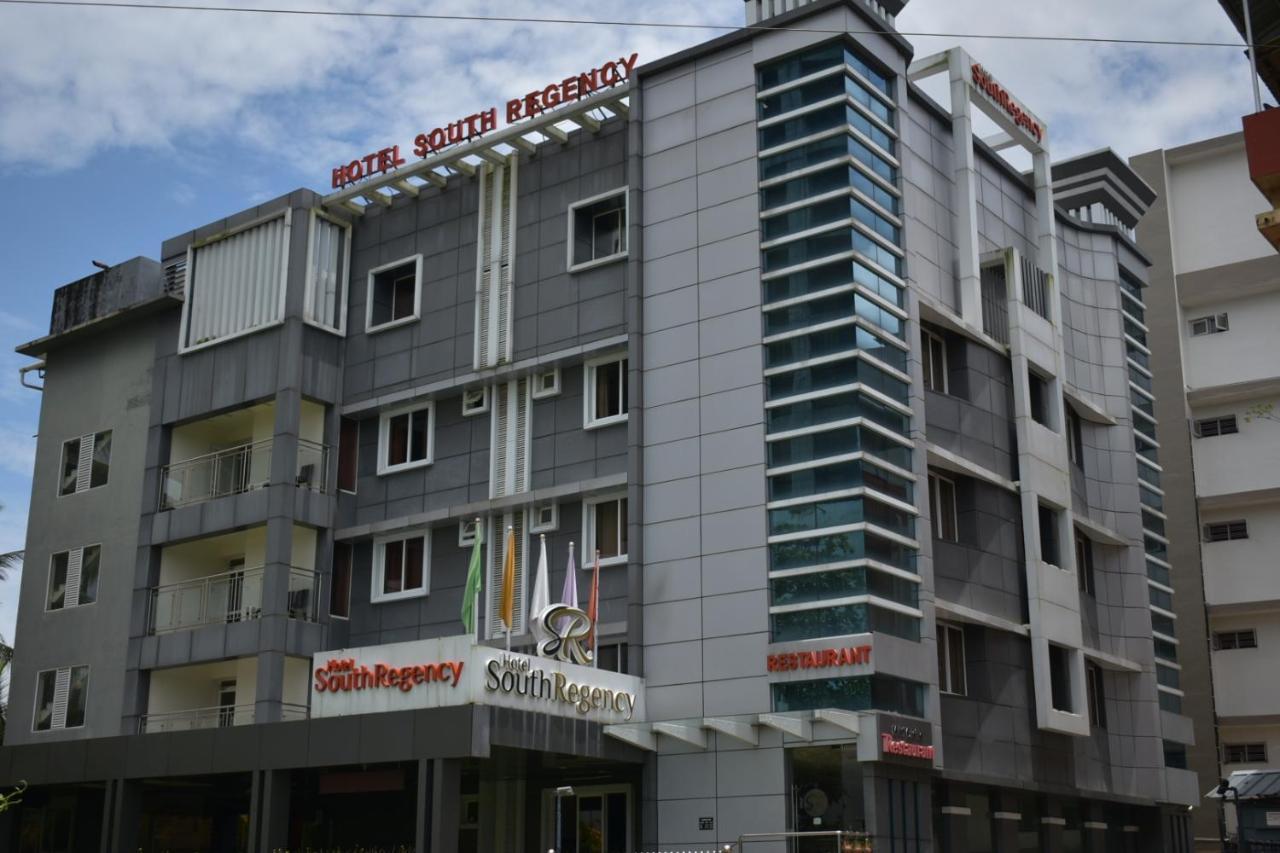 Hotel South Regency, Ernakulam Kochi Εξωτερικό φωτογραφία