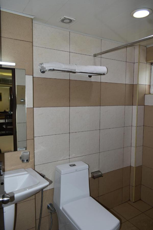 Hotel South Regency, Ernakulam Kochi Εξωτερικό φωτογραφία