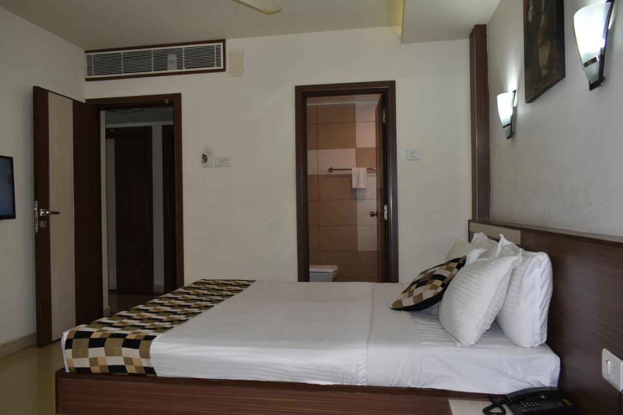 Hotel South Regency, Ernakulam Kochi Εξωτερικό φωτογραφία