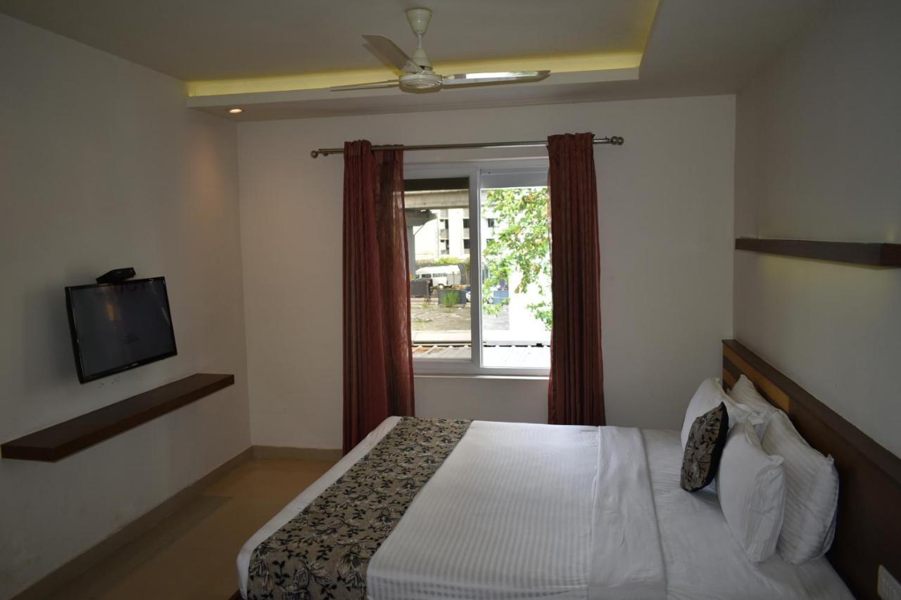 Hotel South Regency, Ernakulam Kochi Εξωτερικό φωτογραφία