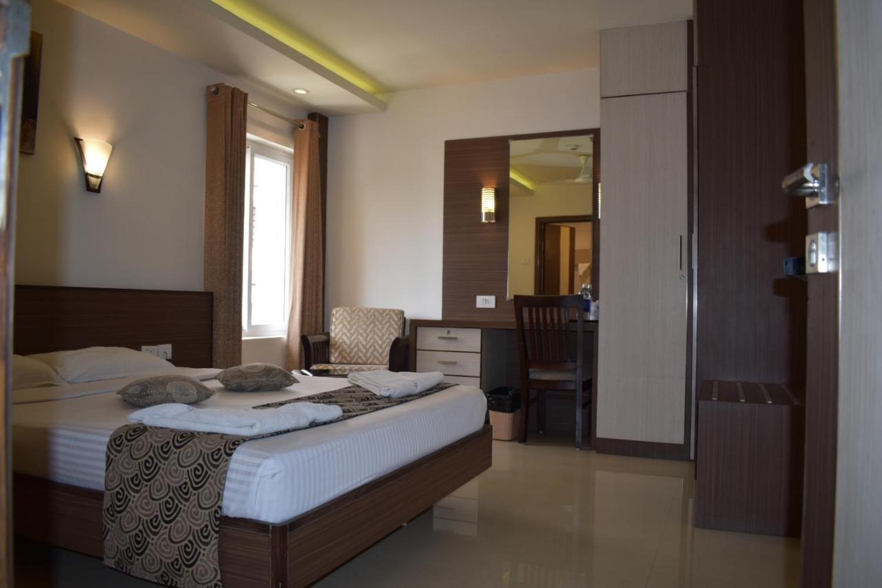 Hotel South Regency, Ernakulam Kochi Εξωτερικό φωτογραφία